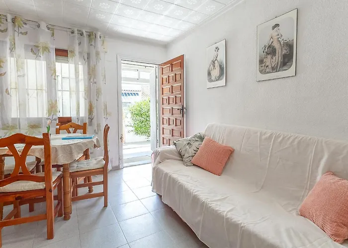 Cozy In With Wifi * Torrevieja