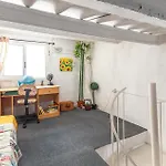 2 Bedroom Cozy In Торевьиа