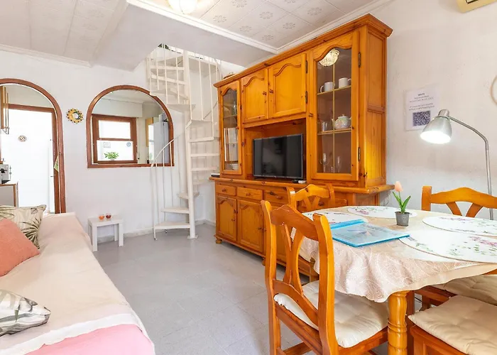 Cozy In With Wifi Holiday home Torrevieja